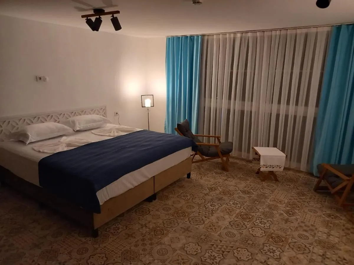 Bed & Breakfast Apelles Butik Otel Seferihisar