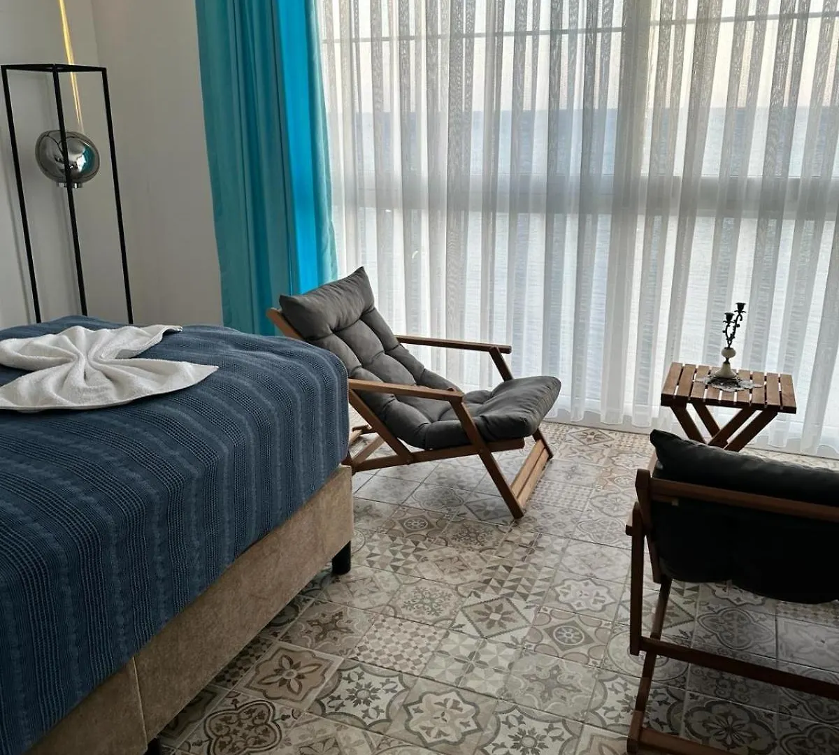 Apelles Butik Otel Seferihisar Bed & Breakfast